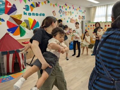 ★komodoのあそびのじかん～親子ふれあいストレッチ～を開催しました（komodo）