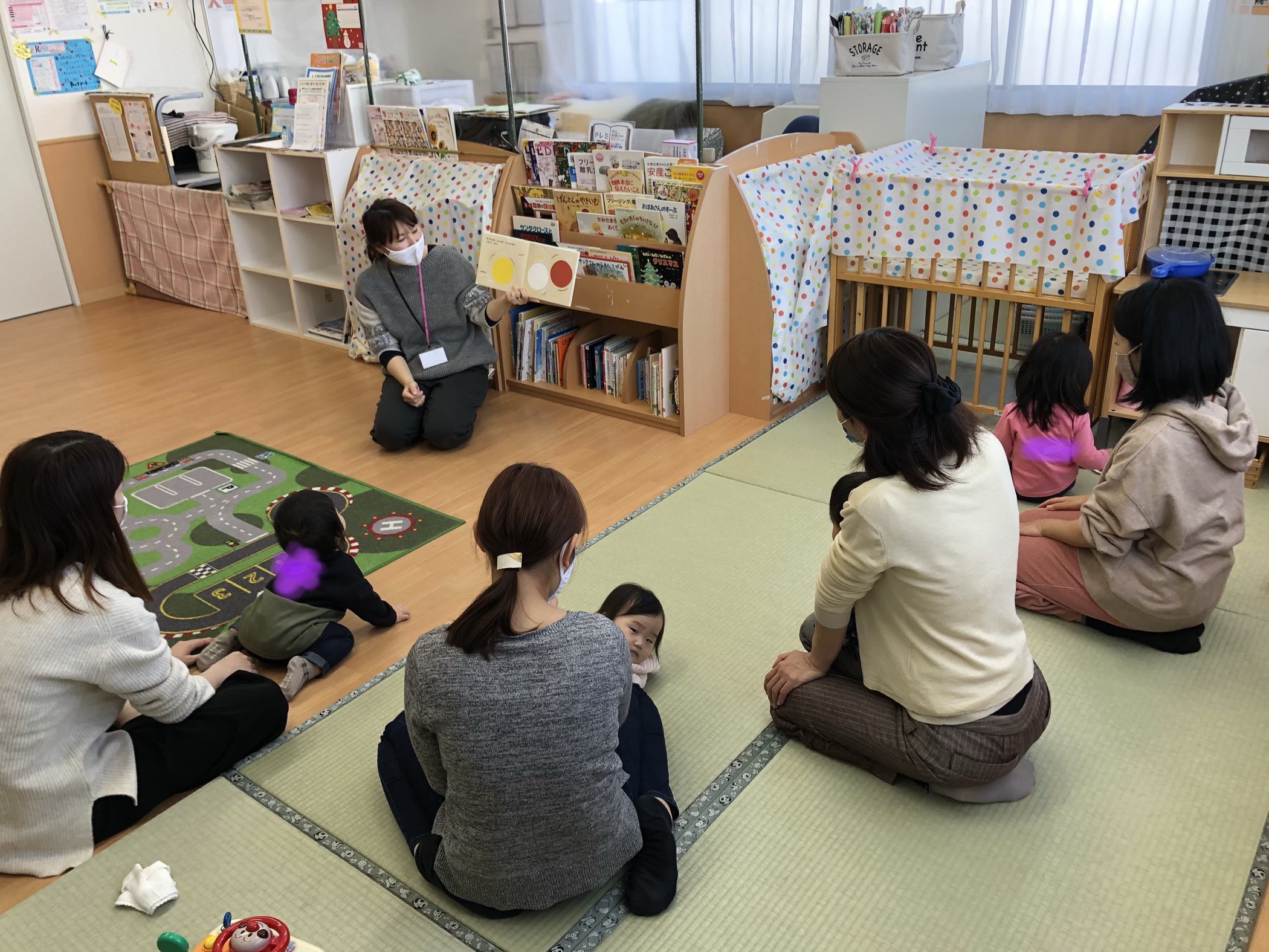 親子ふれあい遊び☆手遊びと絵本の読み聞かせ♪（ドレミひろば）