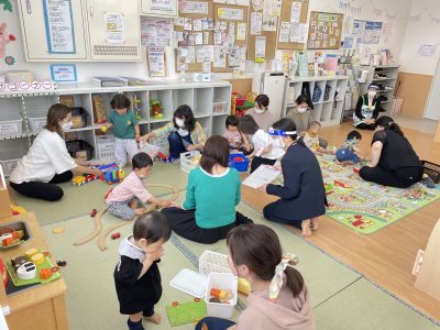 保健看護学部の生徒さんがひろば見学にきたよ～☆(ドレミひろば）