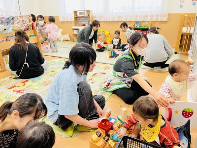 県立医大保健看護学部学生実習＆信愛女子短期大学学生ボランティア(ドレミひろば）